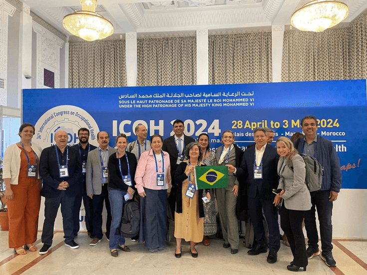 FIGURA 2 - Profissionais de diversas instituições representando o Brasil no ICOH 2024.